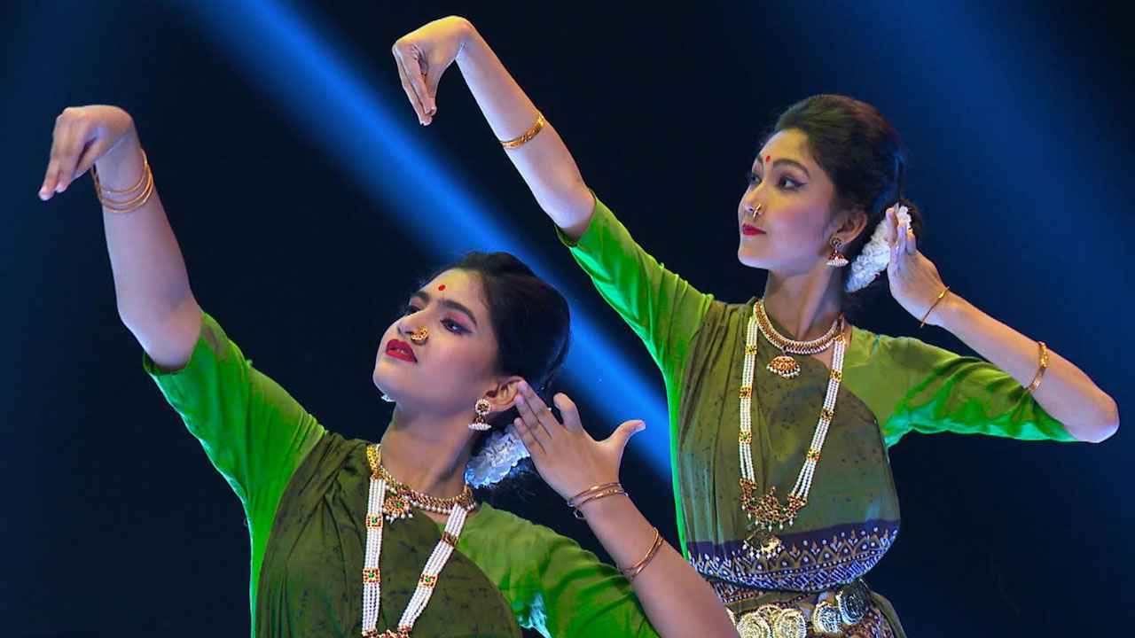 দুর্গাপূজায় বিশেষ আয়োজন ‘হৈ হৈ হল্লা’