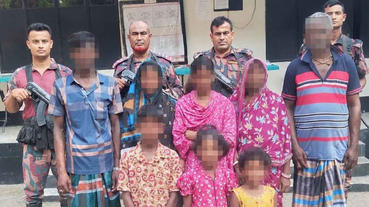 মহেশপুর সীমান্তে নারী ও শিশুসহ আটক ৮