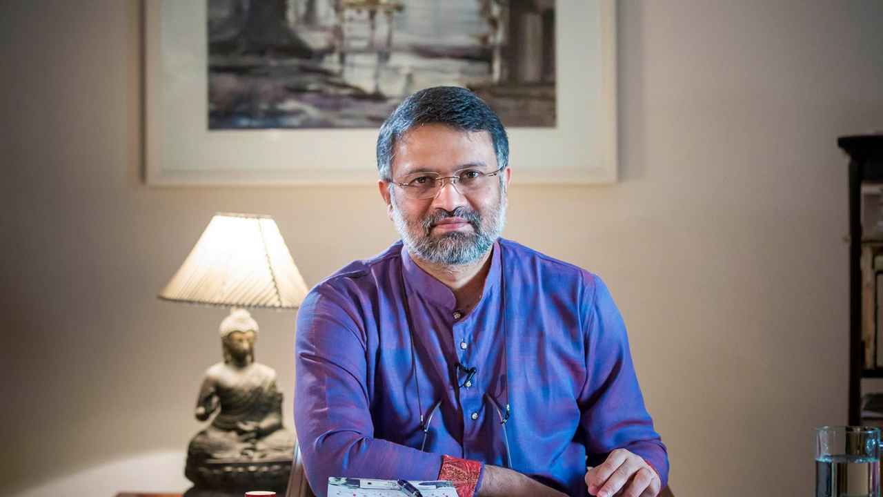 লন্ডনে তৌফিক ইমরোজ খালিদীর জানাজা অনুষ্ঠিত, কাল দেশে ফিরবে মরদেহ