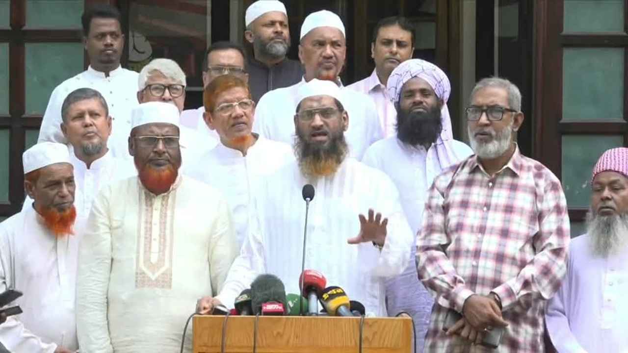 ষড়যন্ত্রে পা দেব না, ঐক্যবদ্ধ আছি: মামুনুল হক