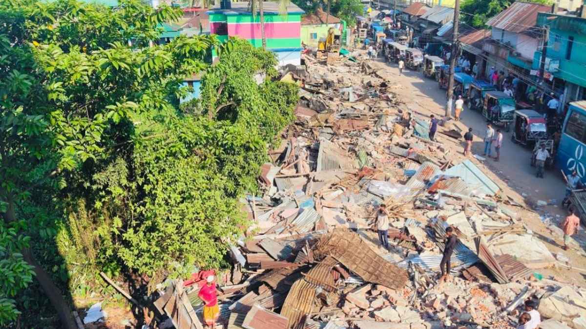 কলমাকান্দায় ভ্রাম্যমাণ আদালতের অভিযান, ২২ অবৈধ স্থাপনা উচ্ছেদ
