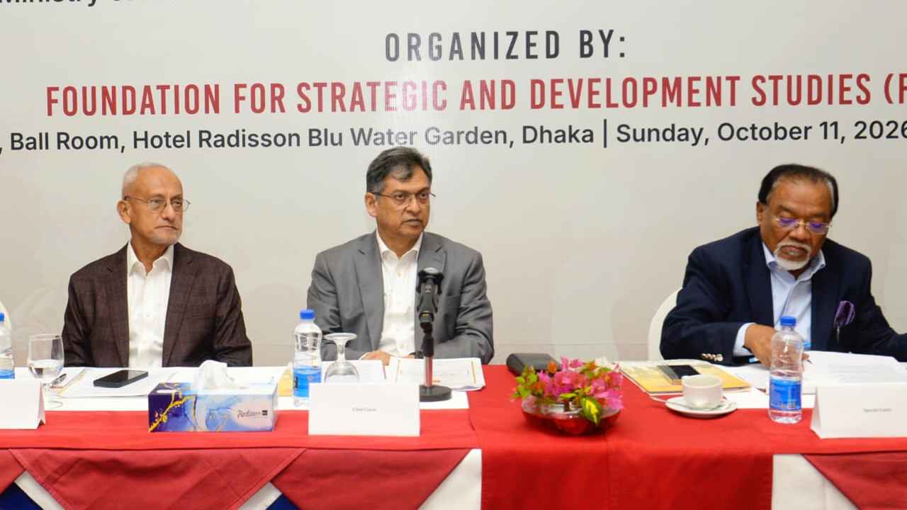 রোহিঙ্গা প্রত্যাবাসনে আঞ্চলিক জোট গঠনে জোর দিলেন স্বরাষ্ট্রমন্ত্রী