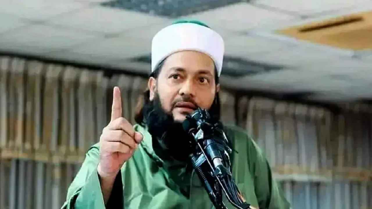 সাংবাদিকদের ‘পেটানোর হুমকি’, নিঃশর্ত ক্ষমা চাইতে আব্বাসীকে আইনি নোটিশ