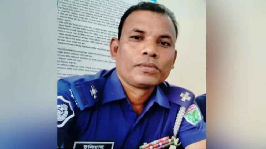 ঘুষকাণ্ডে ভাইরাল সেই এএসআই ক্লোজড