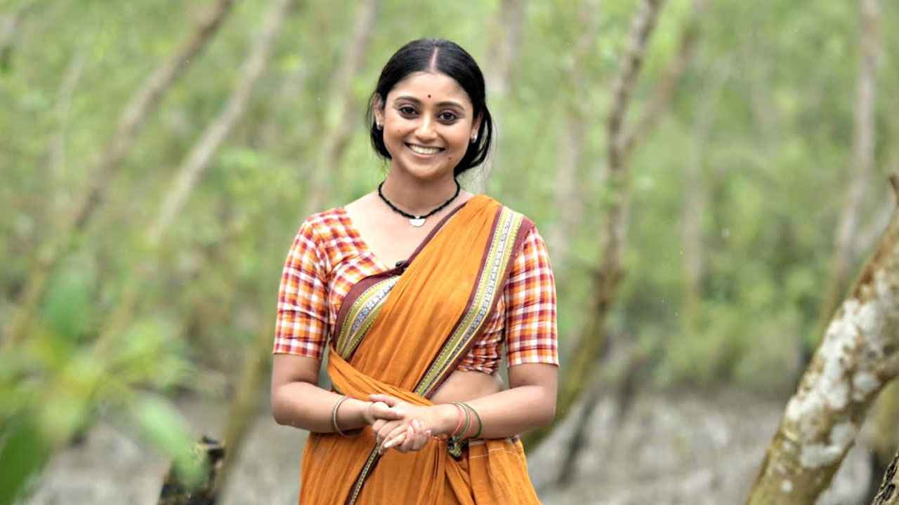 শুটিং থেকে ফেরার পথে হেনস্তা, গাড়ি থেকে লাফ দেওয়ার চেষ্টা অভিনেত্রীর