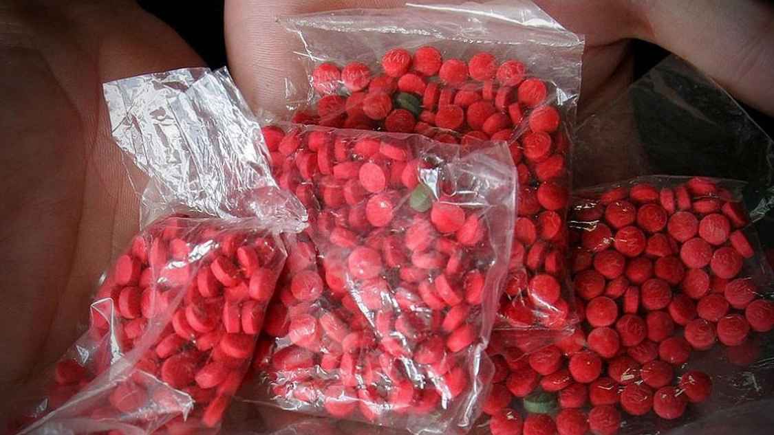 কক্সবাজার সিএনজিতে লুকানো ৩ লাখ পিস ইয়াবা জব্দ