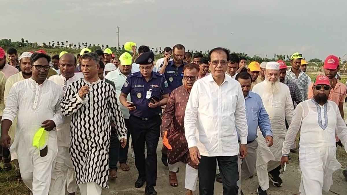 পাশের দেশের পানি বৈষম্যে তিস্তা শুকিয়ে গেছে: ত্রাণমন্ত্রী