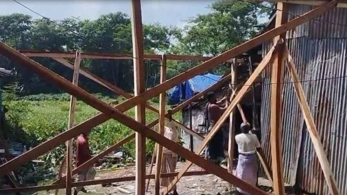 ‘খাসজমিতে’ গণঅধিকারের কার্যালয় নির্মাণ নিয়ে সংঘর্ষ, আহত ১৪