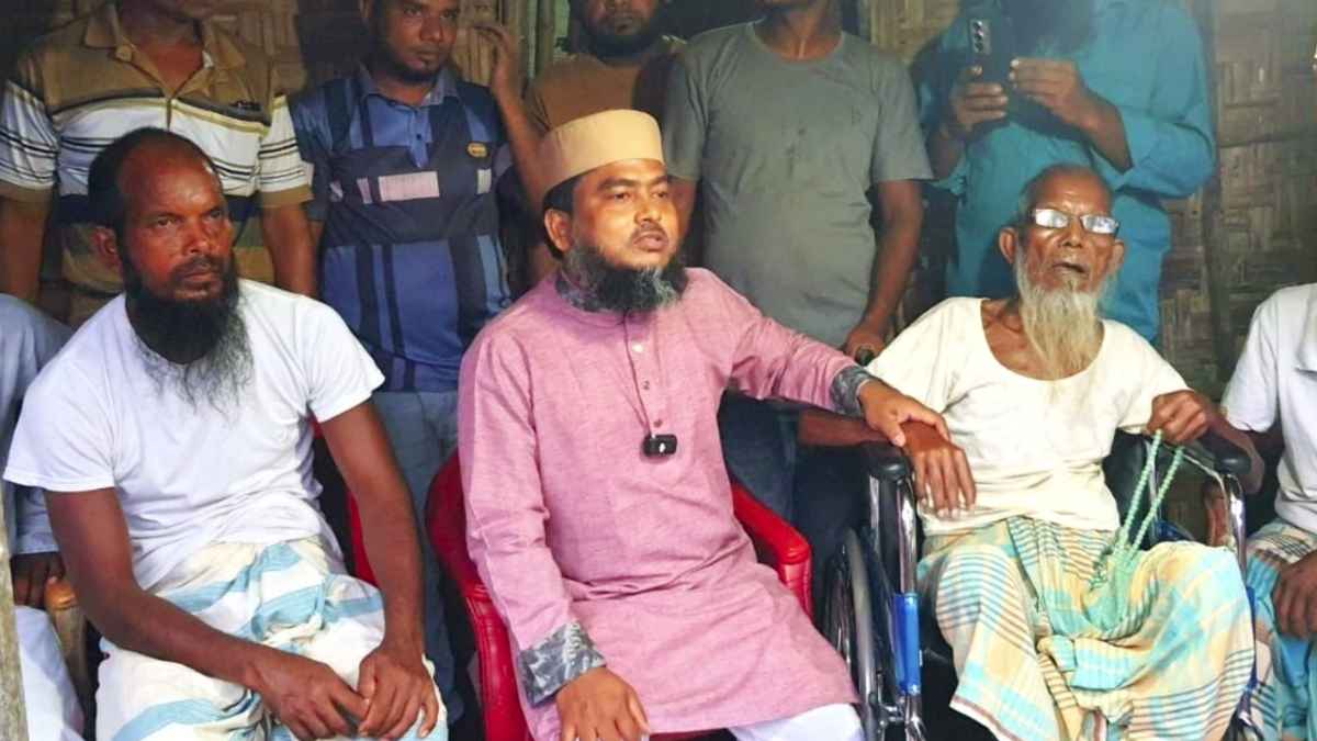 যে রাজনীতি অসহায়ের পাশে থাকে না, তা চাই না: জামায়াত নেতা দেলাওয়ার