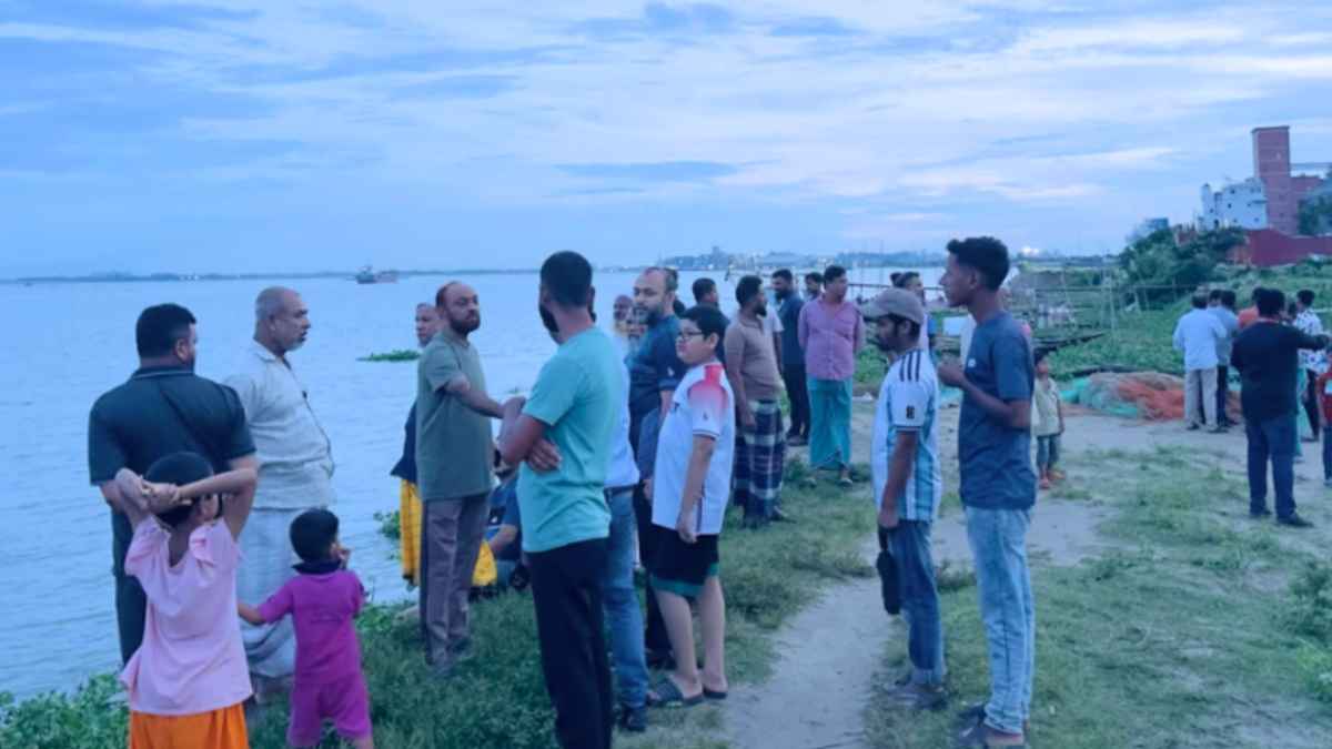 নারায়ণগঞ্জের মেঘনায় ট্রলারডুবি: নারীর মৃত্যু, একই পরিবারের ৪ জন নিখোঁজ