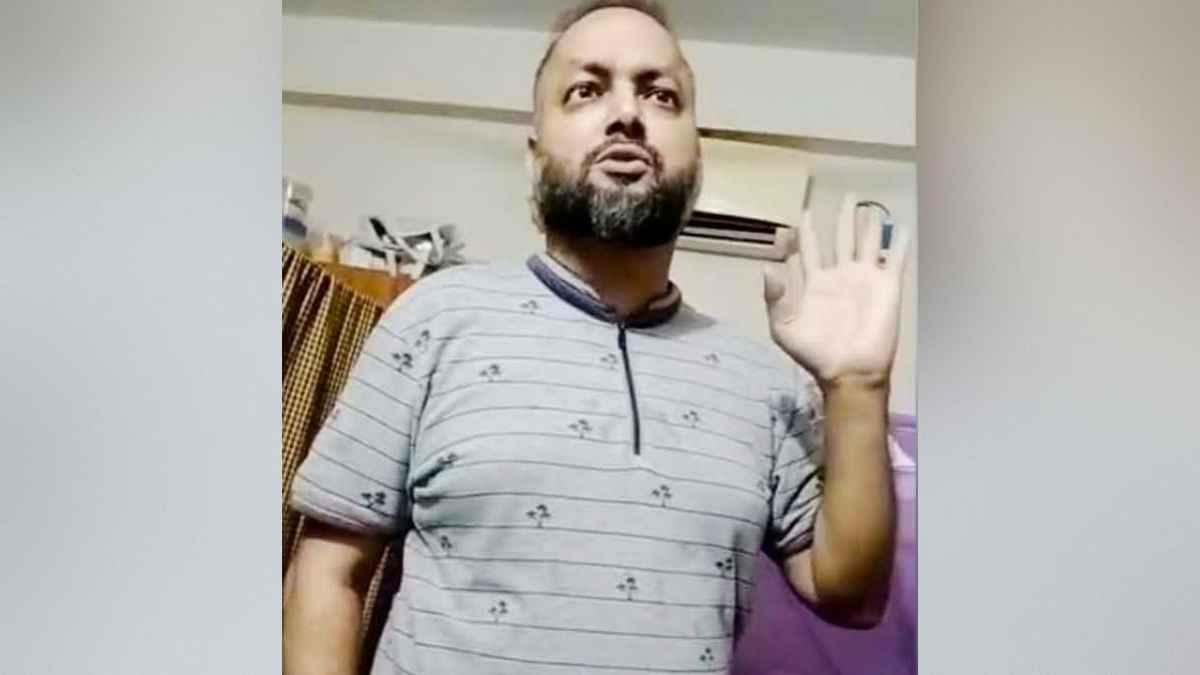 ‘আমাকে ২ কোটি দেন, সব সই করে দেব’- পিডিবির সেই প্রকৌশলী বরখাস্ত