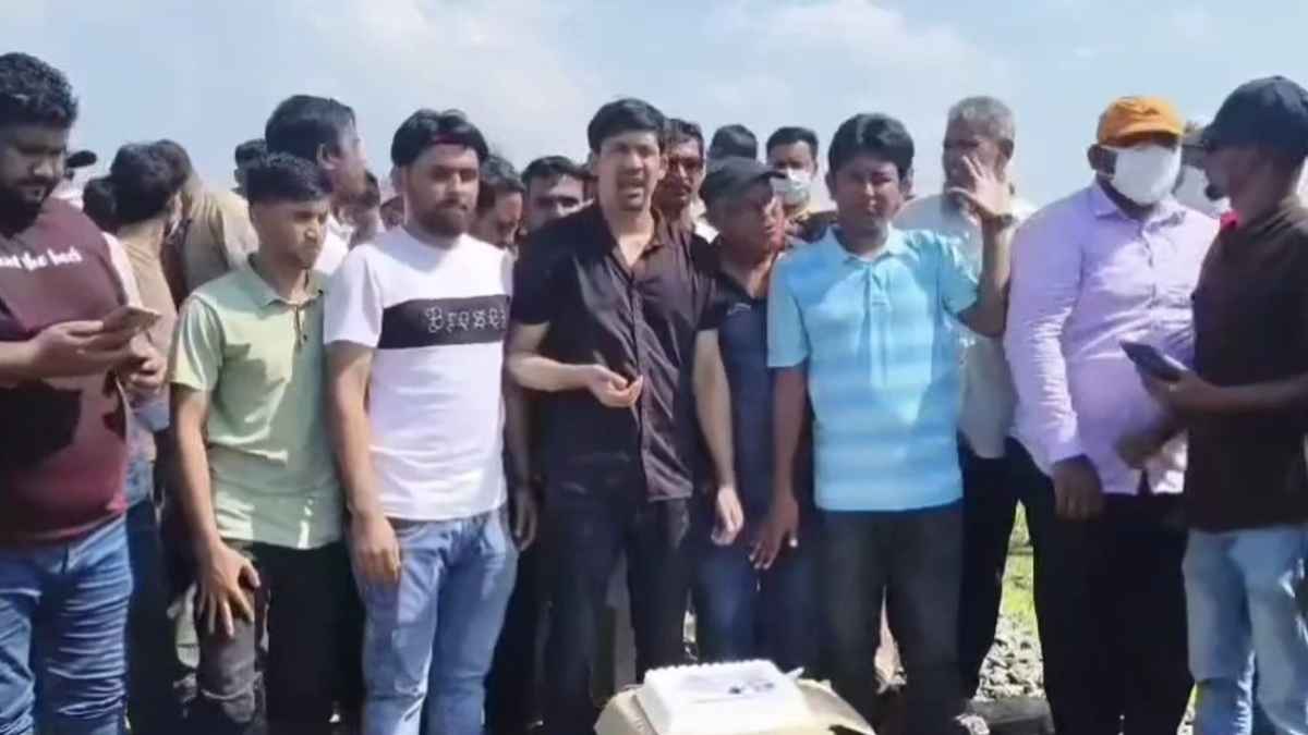 গোপালগঞ্জে শেখ হাসিনার জন্মদিন উদযাপন, গ্রেফতার ৭
