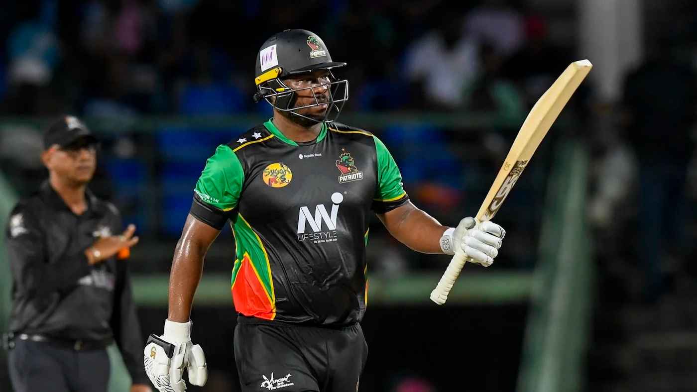 ক্রিকেটে বিরল দৃশ্য, আউট হয়ে মাঠ ছাড়া ব্যাটার ফের নেমে জেতালেন দলকে