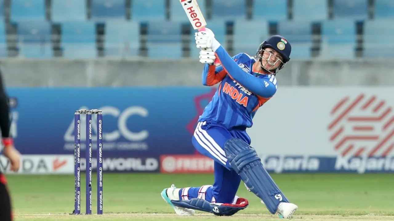 আন্তর্জাতিক ক্রিকেটে সবচেয়ে বেশি রান ও সেঞ্চুরির রেকর্ড ভারতীয় তারকা
