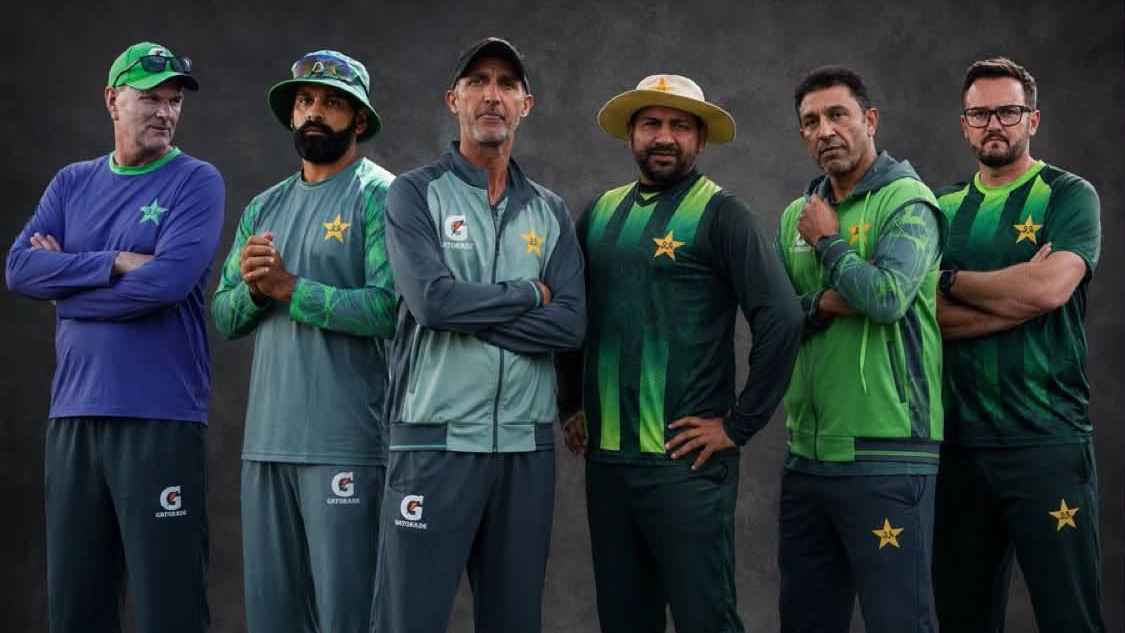 পাকিস্তানের কোচের চেয়ার এখন মিউজিক্যাল গেম, ৩ বছরে বদল ৬ জন