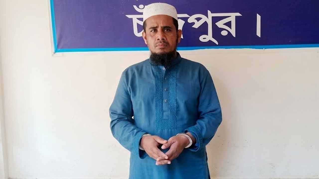 মাদরাসা ছাত্রীকে যৌন হয়রানির অভিযোগে জামায়াত কর্মী গ্রেফতার