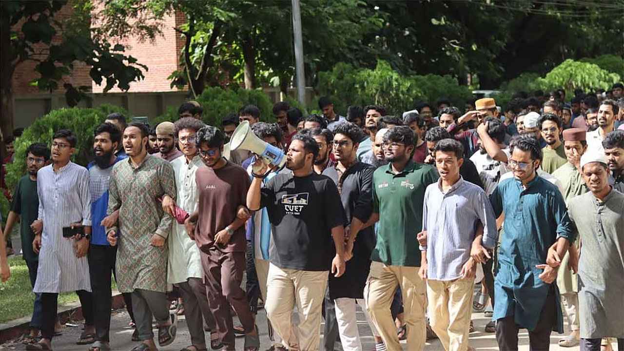 চুয়েটে নতুন উপাচার্য ‘প্রত্যাখান’, লাগাতার ধর্মঘটের ডাক