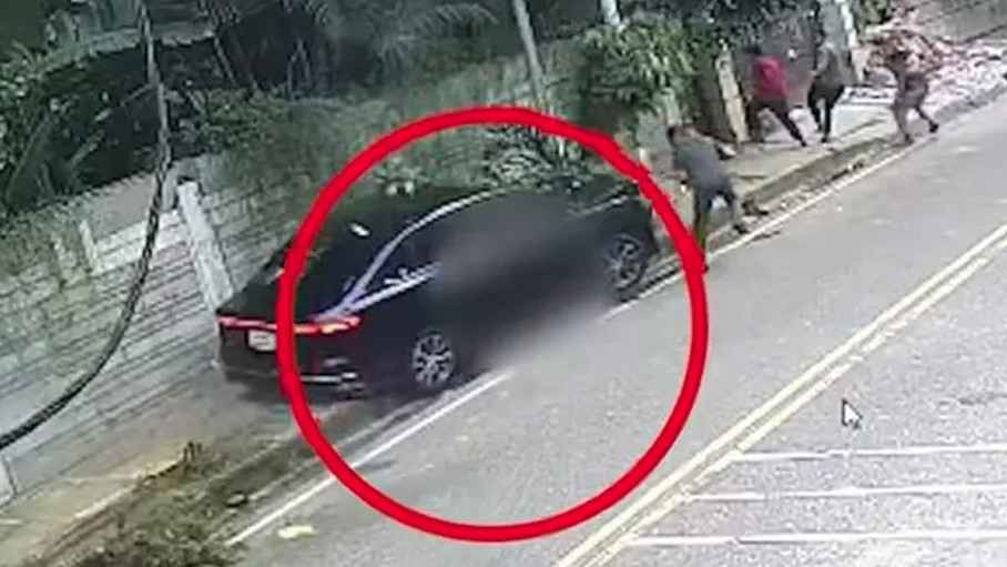 বারিধারায় প্রাইভেকারচাপায় নির্মাণ শ্রমিক নিহত, কিশোর গ্রেফতার