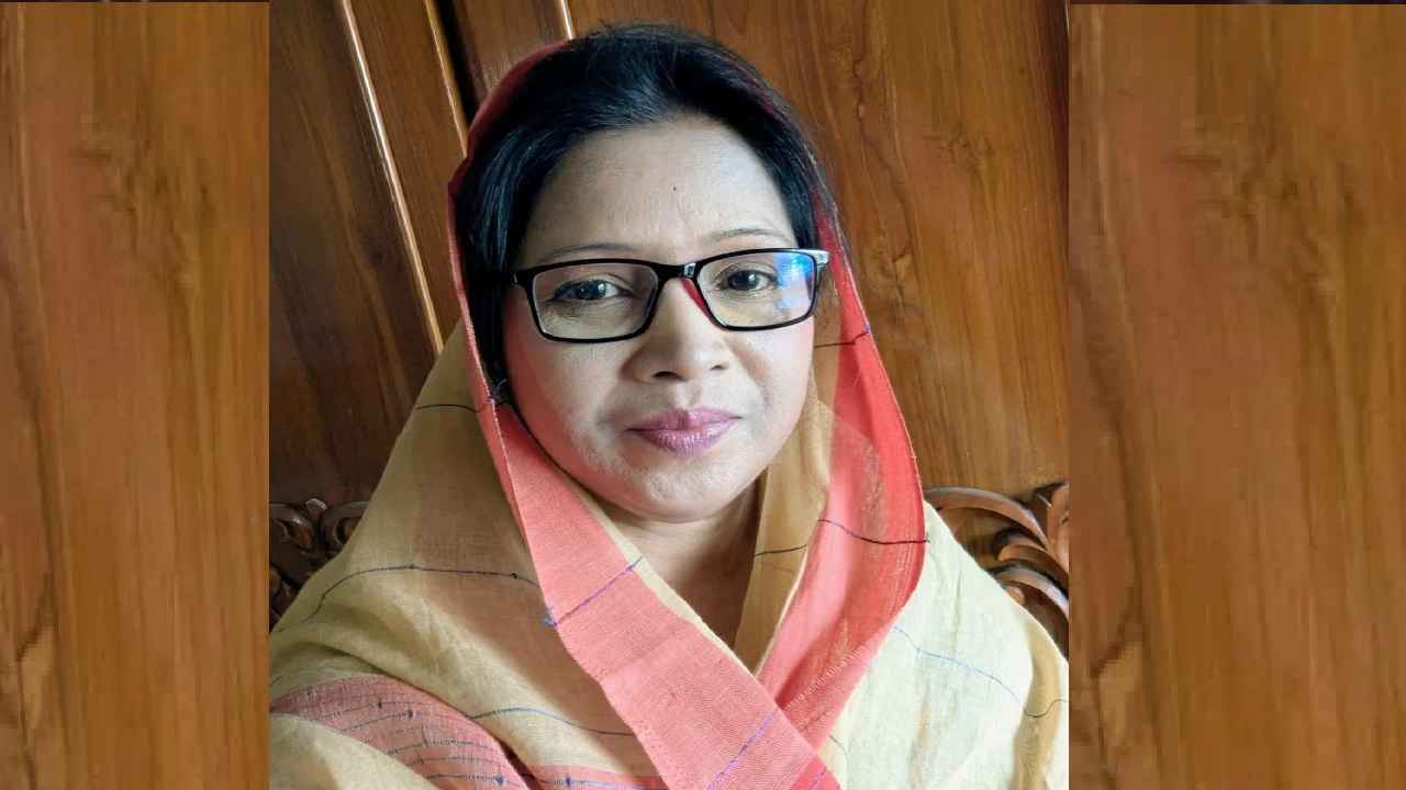 কুমিল্লায় সাবেক ভাইস চেয়ারম্যান ও আ.লীগ নেত্রী হোসনে আরা বকুল গ্রেফতার