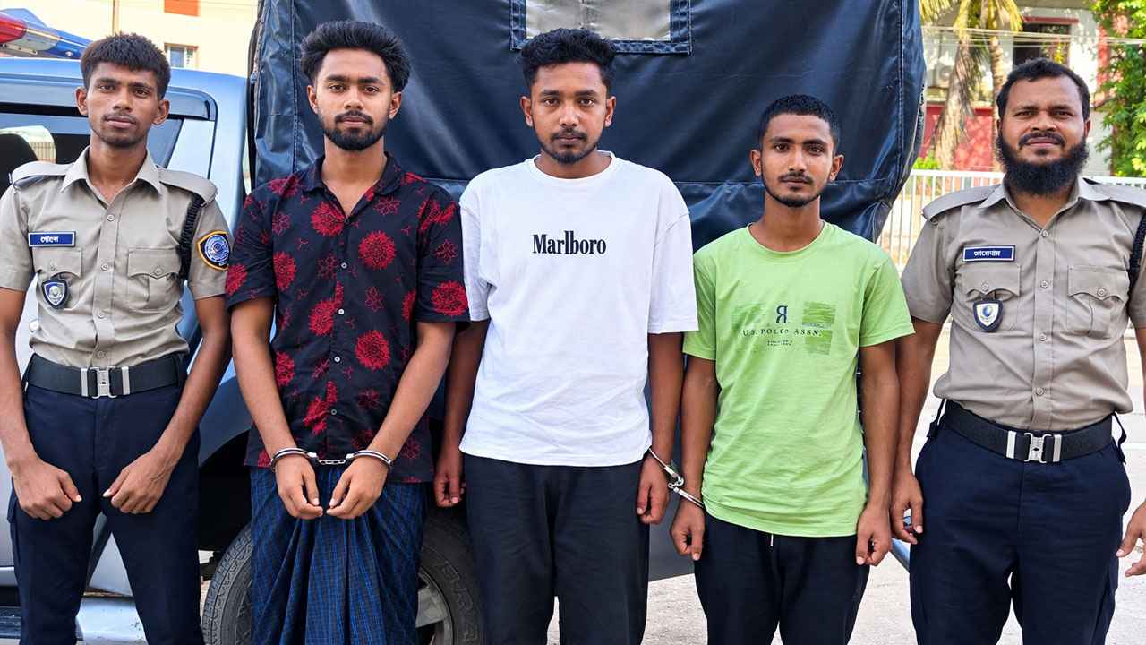 হেরোইন সেবনের দায়ে ৩ যুবকের কারাদণ্ড