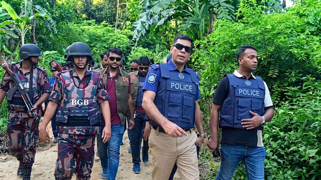জঙ্গল সলিমপুরে যৌথ বাহিনীর দেড় ঘণ্টার অভিযান