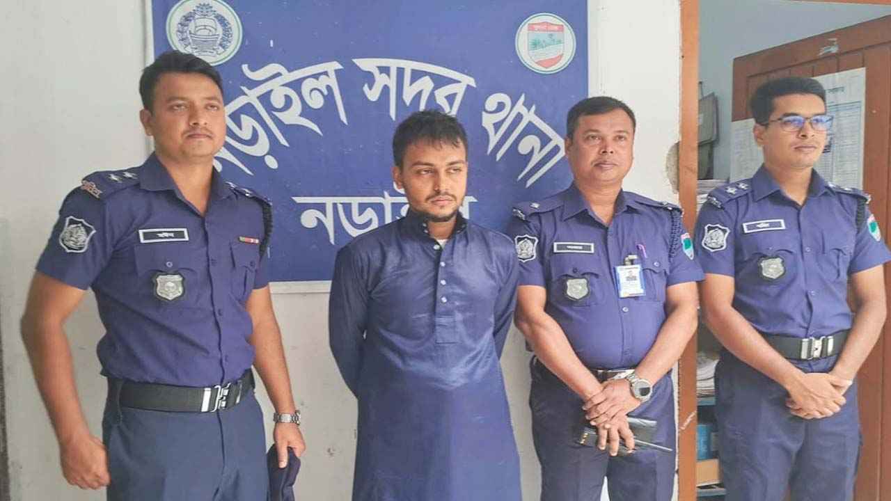 নড়াইলে ৬ মাদরাসাছাত্রকে বলাৎকারের অভিযোগ, শিক্ষক গ্রেফতার