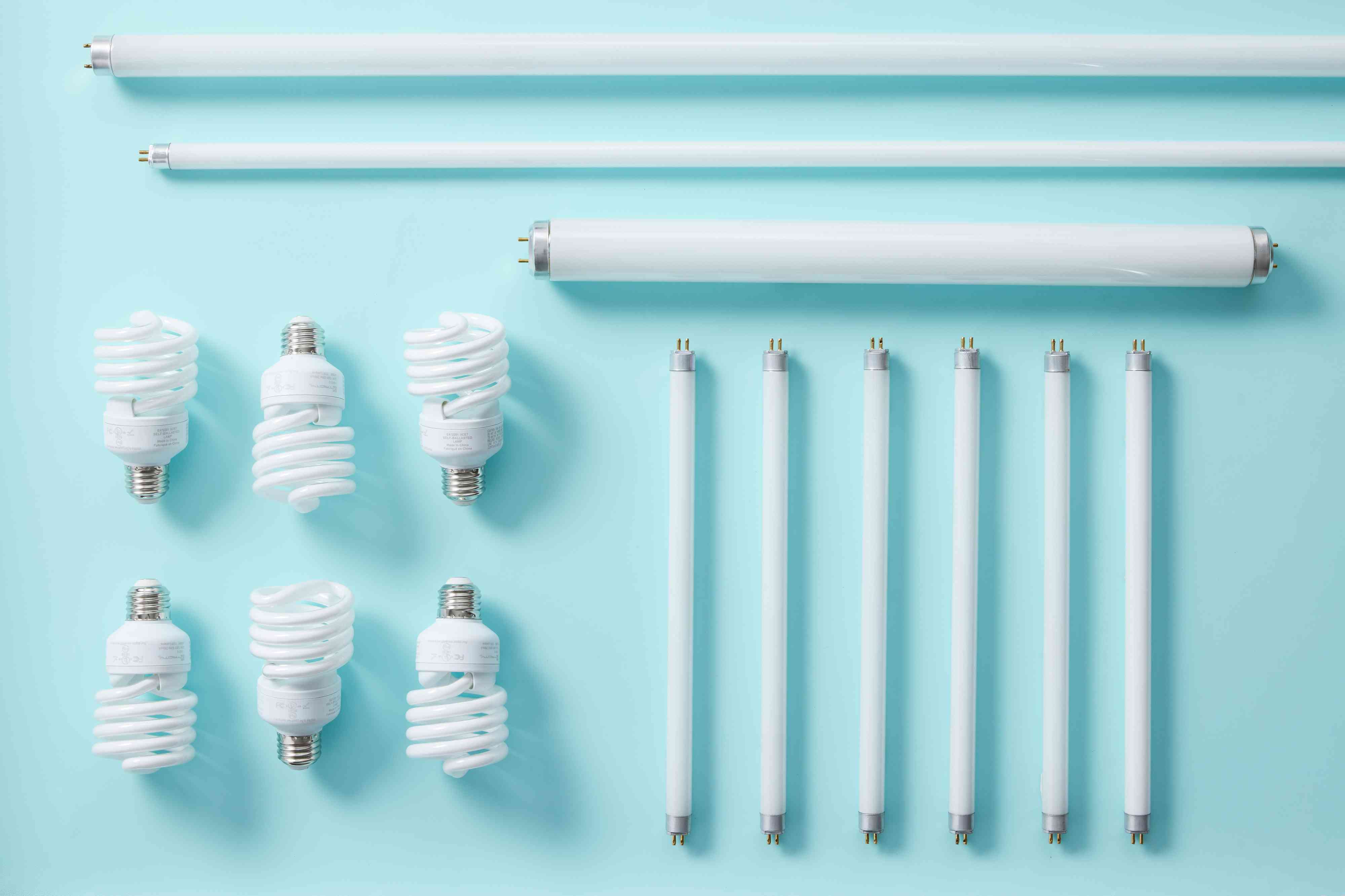 SPR-t-type-fluorescent-light-bulbs-1152396-hero-15758f2e6ab04695be0472e56d37436f