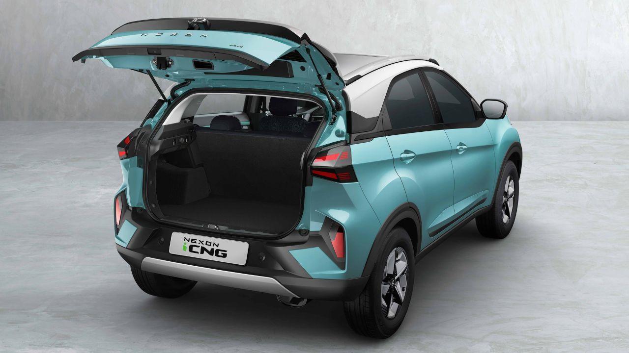 Tata-Nexon-CNG-Rear Tata-Nexon-CNG-Rear