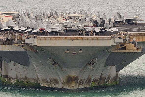 USS_Abraham_Lincoln USS_Abraham_Lincoln