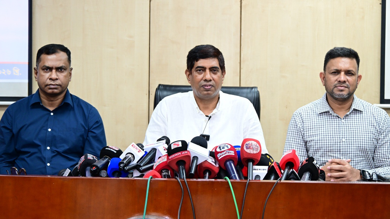 উদ্ধার করা বাইক নিয়ে নানা প্রশ্ন, ছায়া তদন্তে ডিবি