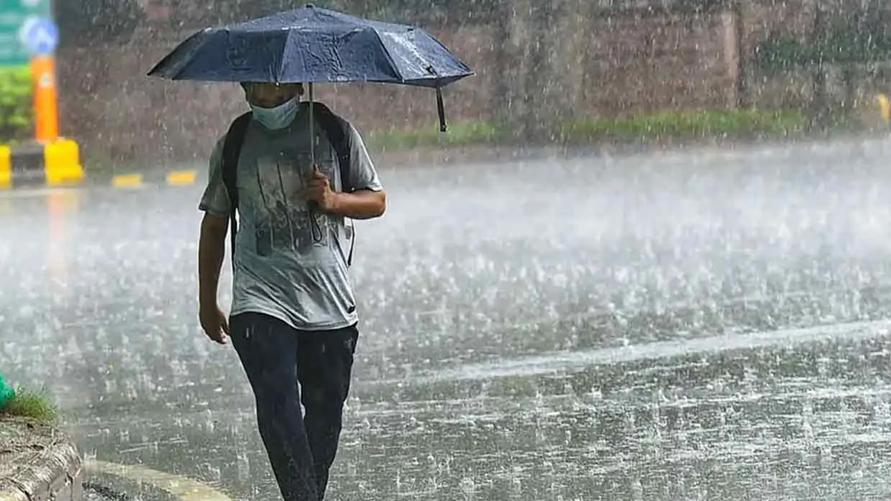 চার বিভাগে ভারী বর্ষণের শঙ্কা