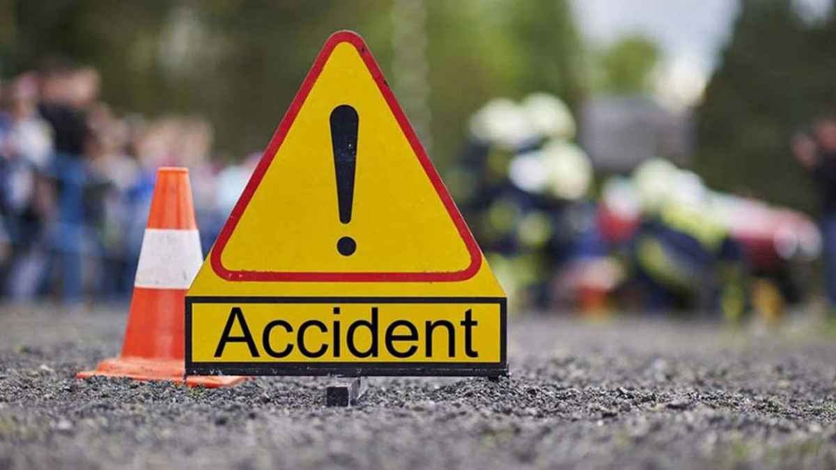 ভাইয়ের অটোরিকশার চাকায় পিষ্ট হয়ে প্রাণ গেল বোনের