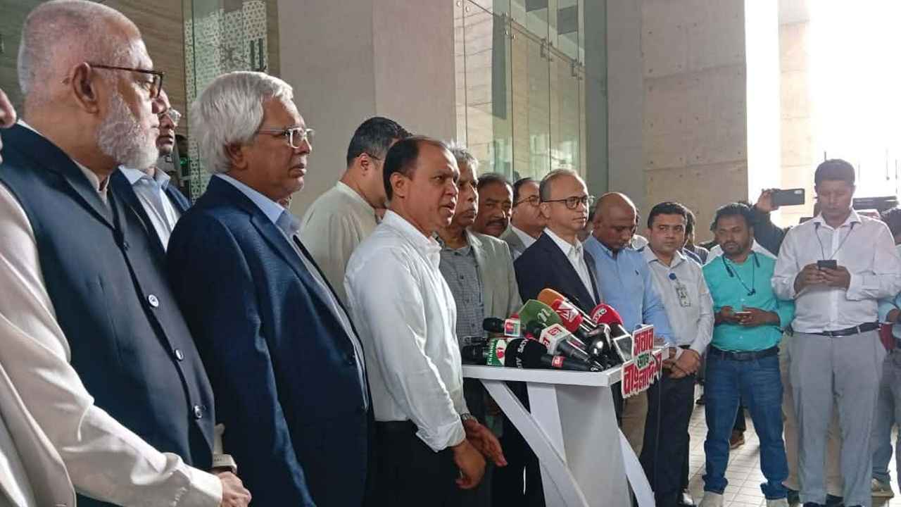 জ্বালানি সংকট নিরসনের সরকারের আশ্বাসে আশাবাদী ব্যবসায়ীরা