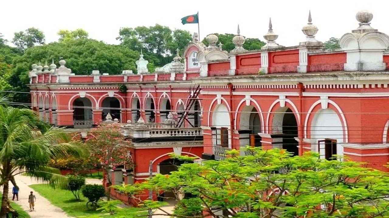 স্ত্রীকে ভারতে পাচারের দায়ে স্বামীর যাবজ্জীবন