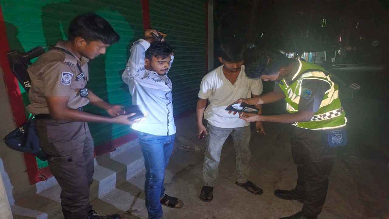 লক্ষ্মীপুরে কিশোর অপরাধ দমন অভিযানে আটক ১৮২