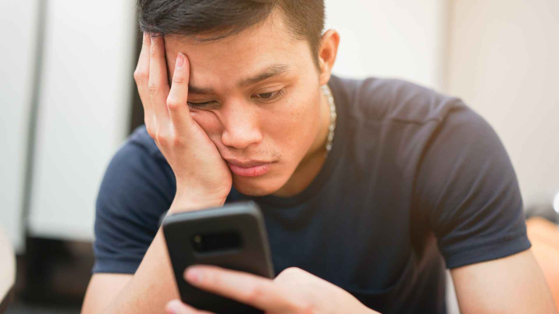 ফোন স্লো হলে এই ৫ উপায়ে ফাস্ট করুন
