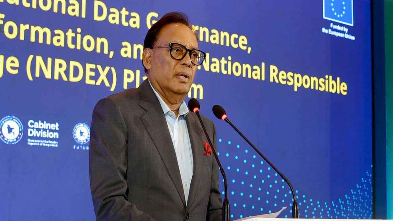 সমন্বিত ও দক্ষ জনসেবাই ডিজিটাল রূপান্তরের মূল লক্ষ্য: আইসিটি মন্ত্রী