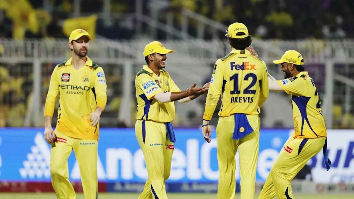 ‘আইপিএলে ৫ ম্যাচের গোপন তথ্য জুয়াড়িদের দিয়ে ৩ কোটি রুপি পেয়েছি’