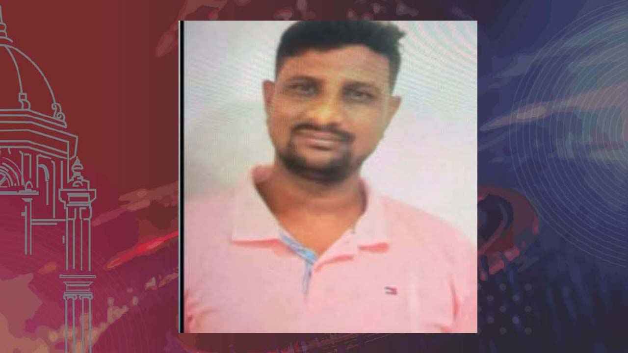 খুলনায় অস্ত্র-গোলাবারুদসহ শীর্ষ সন্ত্রাসী শ্যুটার আরমান গ্রেফতার