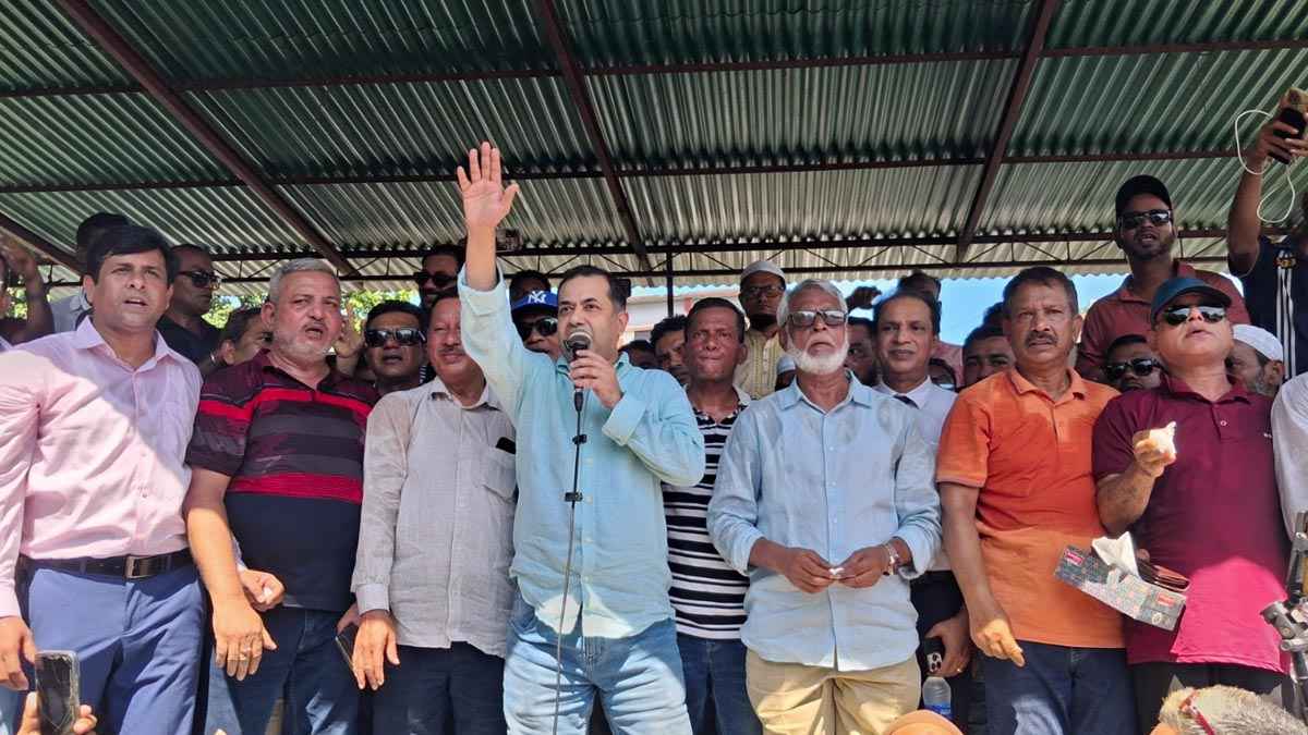 ডিসেম্বর নয়, বুকের পাটা থাকলে এখন আসেন: ইয়াসের খান