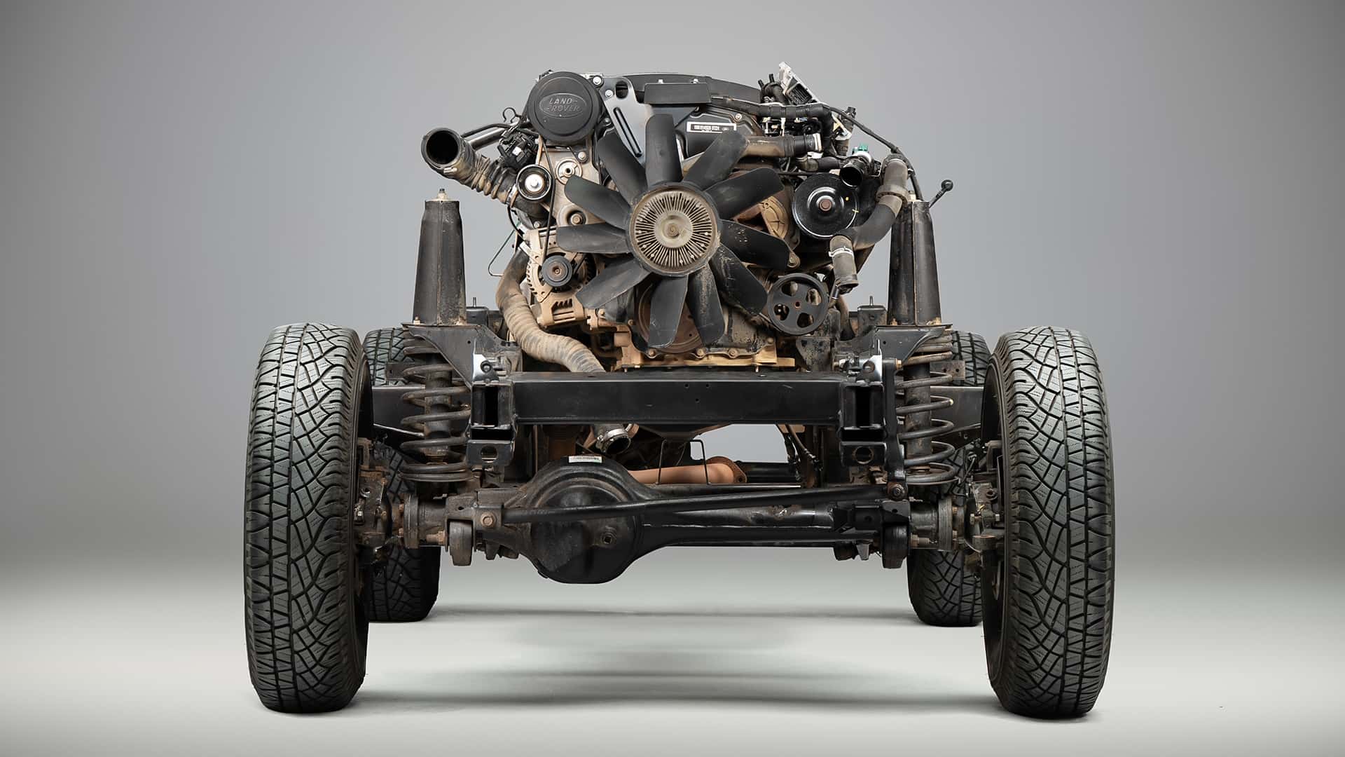 land-rover-defender-classic-works-v8-umbau