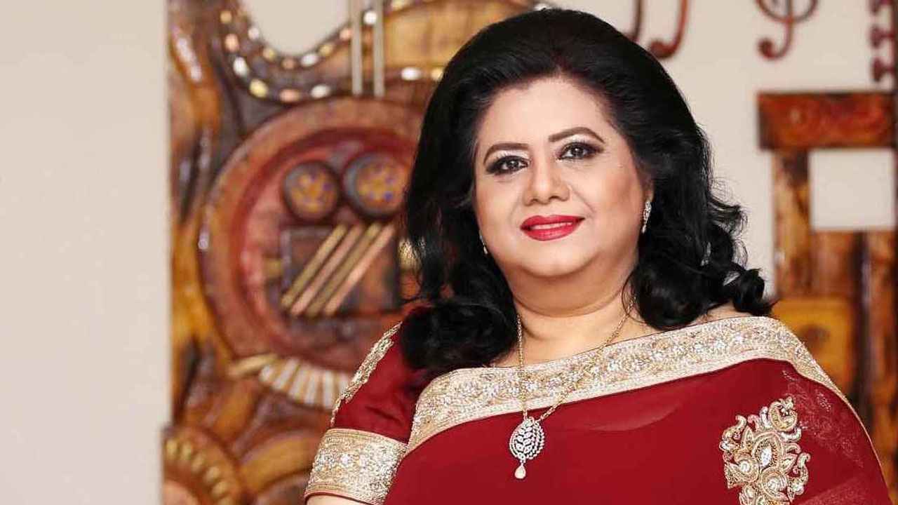 ‘মৃত্যুর সঙ্গে পাঞ্জা লড়ছেন রুনা লায়লা’— ফের গুজব গায়িকাকে নিয়ে