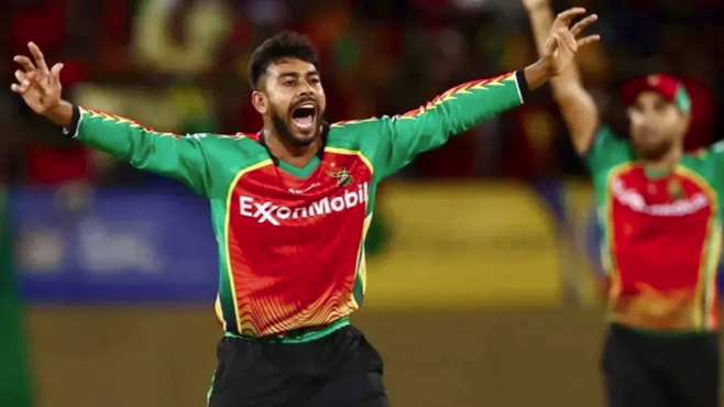 সিপিএল অভিষেকেই বাজিমাত মিরাজের, ১৩ রানে ৩ উইকেট