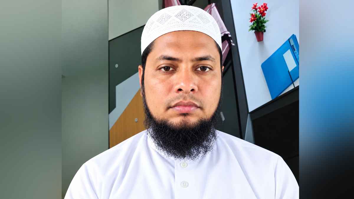নেত্রকোনায় মাদরাসা শিক্ষকের আপত্তিকর ভিডিও ছড়িয়ে পড়ায় অব্যাহতি