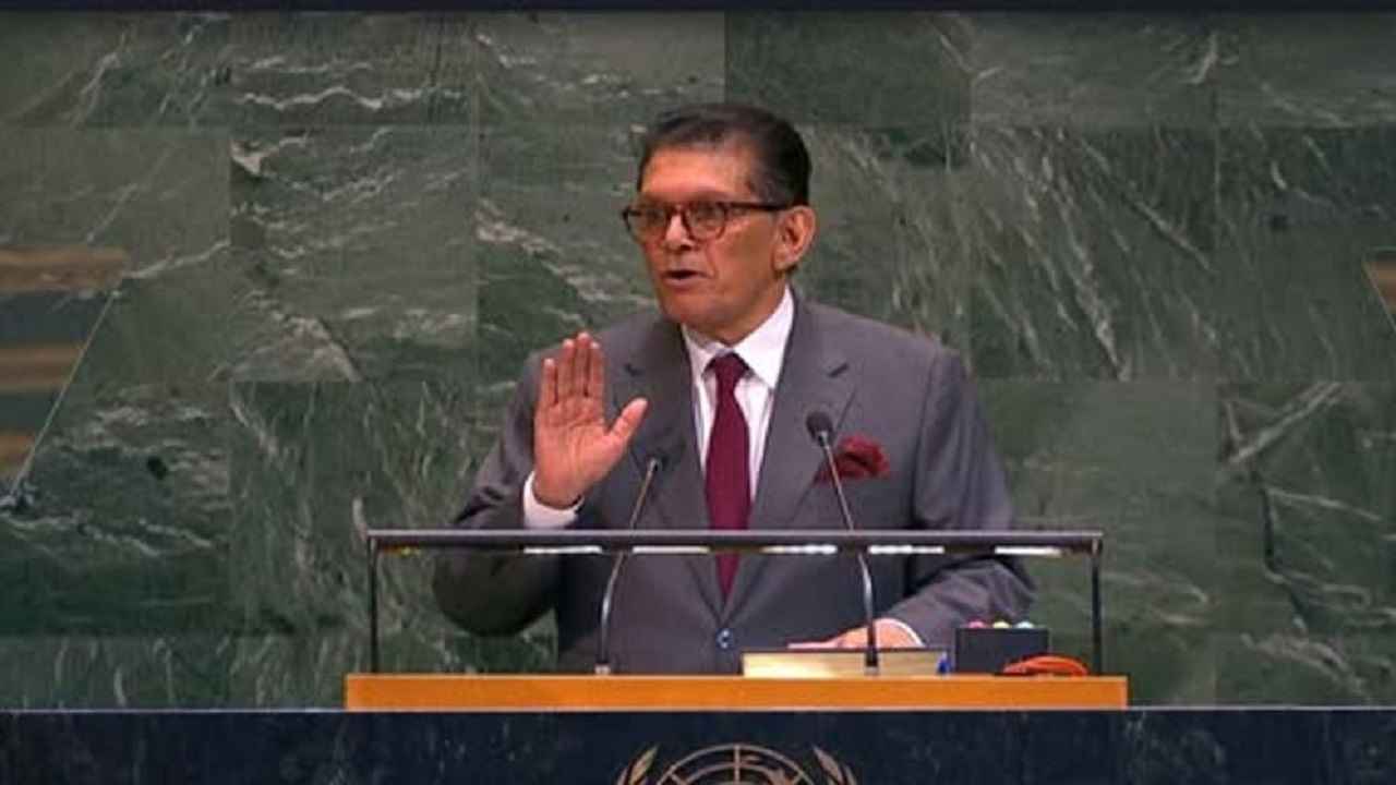 জাতিসংঘ সাধারণ পরিষদের সভাপতি হিসেবে শপথ নিলেন ড. খলিলুর রহমান