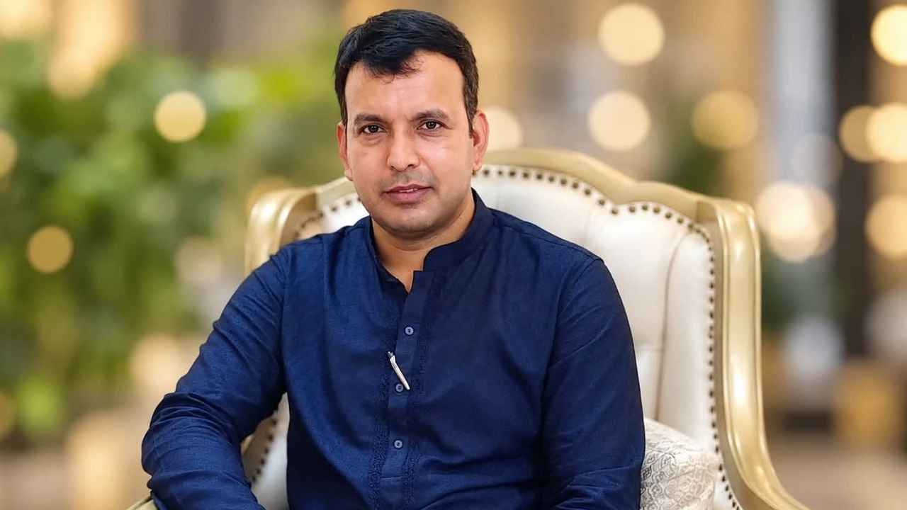 রাষ্ট্রপতির কার্যালয়ের প্রশাসনিক কর্মকর্তা হলেন নবাব হোসেন