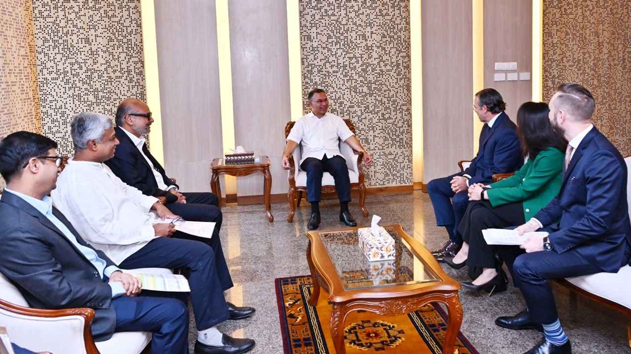 বাংলাদেশে জ্বালানি খাতে বিনিয়োগ বাড়াতে চায় শেভরন