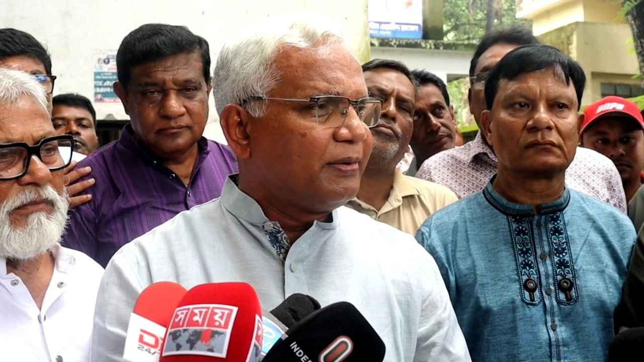 ঘুপচি রাজনীতি নয়, আমরা গণতন্ত্রে বিশ্বাস করি: সমাজকল্যাণমন্ত্রী