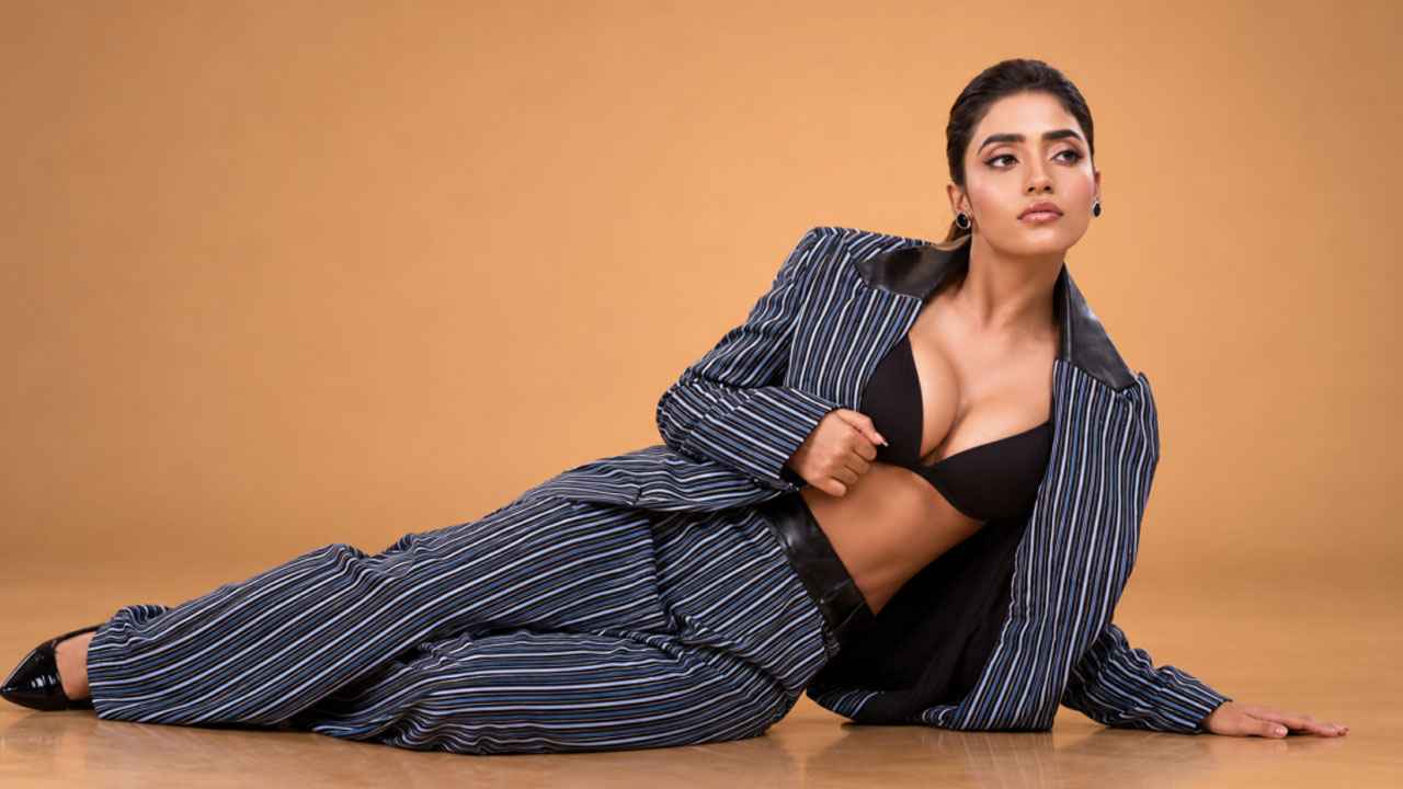 রাশমিকা মান্দানা অতীত, ভারতের ‘জাতীয় ক্রাশ’ কে এই তান্যা মিশ্র?