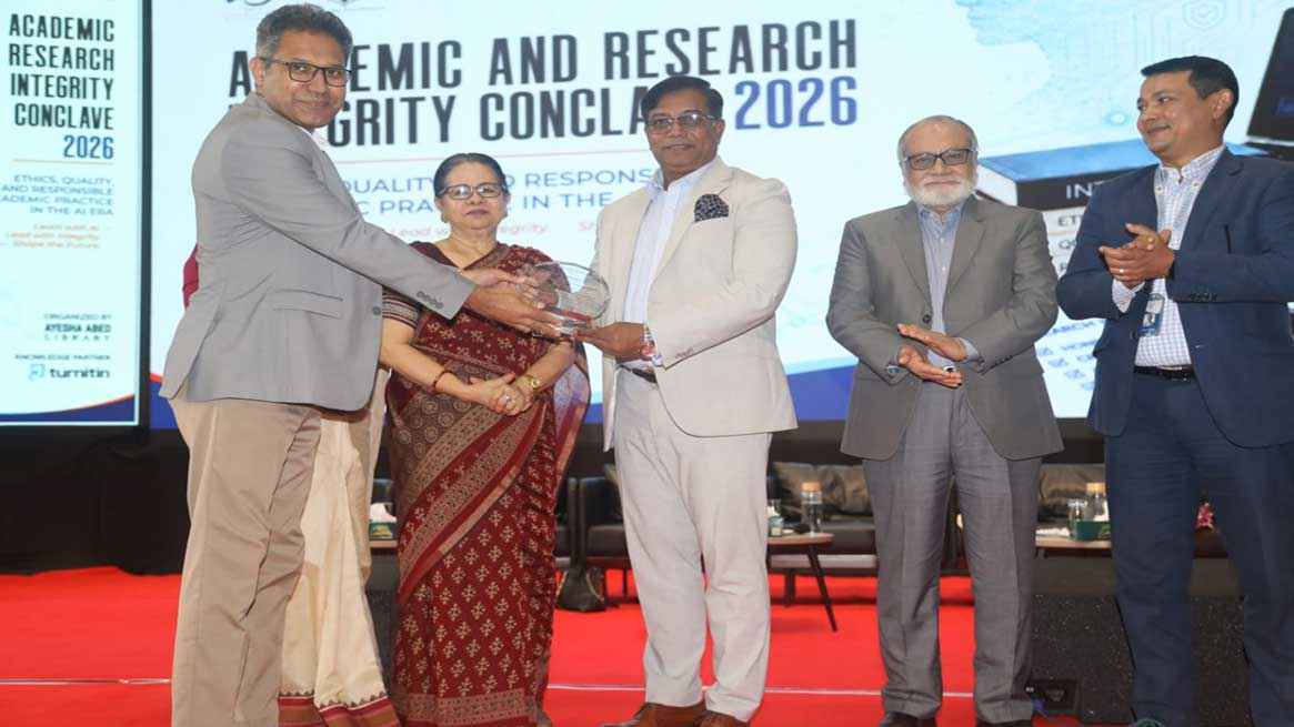 বিশ্ববিদ্যালয়ে এআই ব্যবহারে স্পষ্ট নীতিমালা চান ইউজিসি চেয়ারম্যান